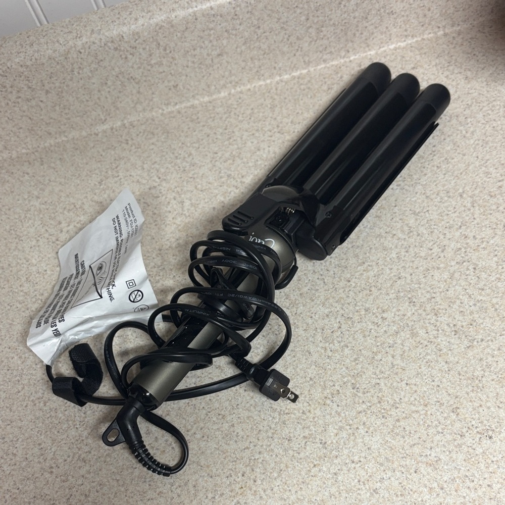 ION  Black Hair Waver